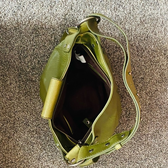 Matt & Nat Vegan Hobo Bag - Picture 3 of 3